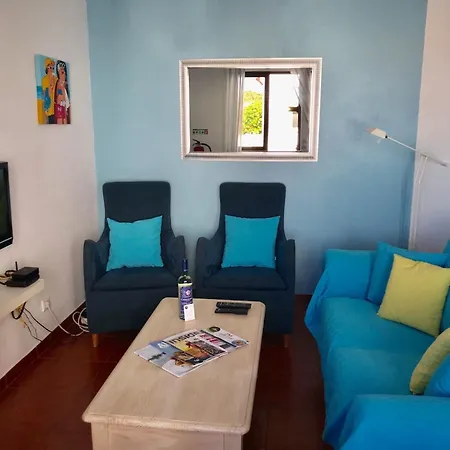 House Located In Opposite Of Beach! Apartamento *