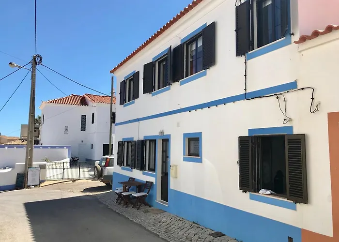 Daire House Located In Opposite Of Beach! *