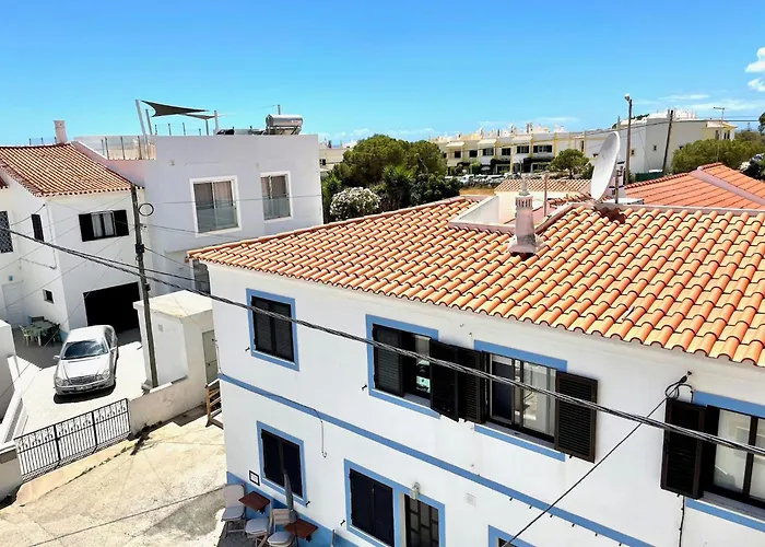 House Located In Opposite Of Beach! * Lagoa (Algarve)