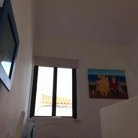 House Located In Opposite Of Beach! アパート ラゴア